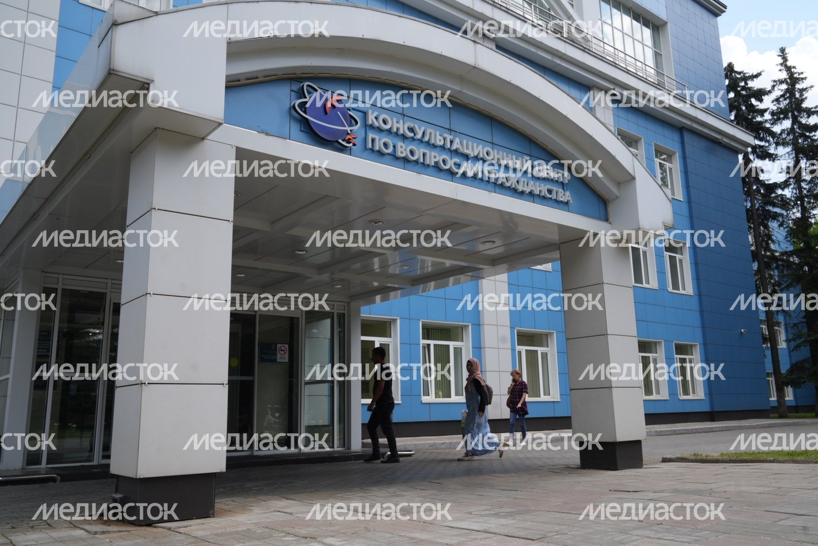 Более 5 тысяч жителей Донбасса и Украины получили помощь в Консультационном центре в Одинцове Более 5 тысяч жителей Донбасса и Украины получили помощь в Консультационном центре в Одинцове