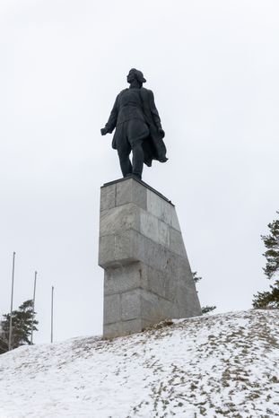 Памятник В.В.Талалихину