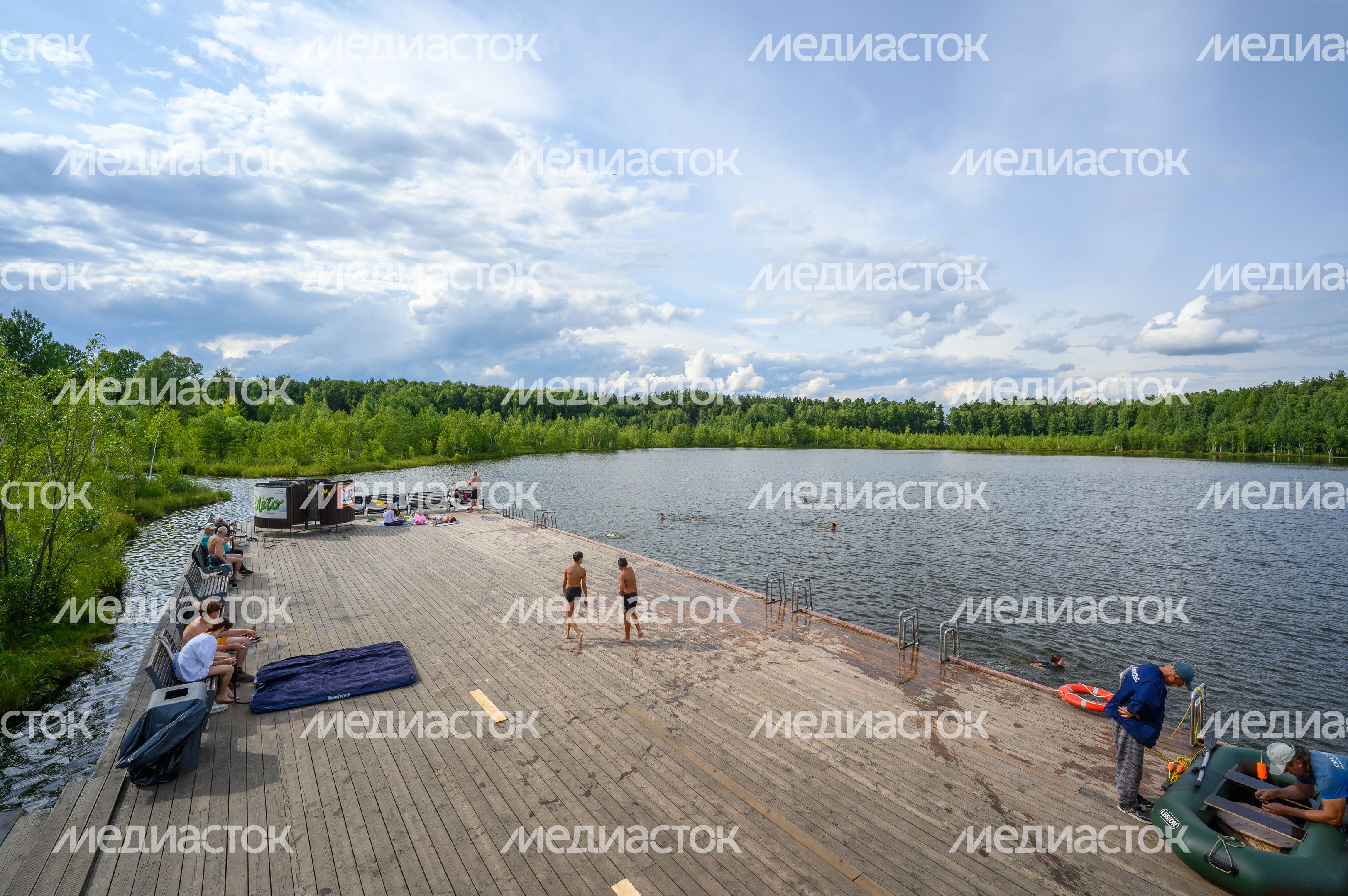 Озеро Бабошкино в Балашихе. Лето Озеро Бабошкино в Балашихе. Лето