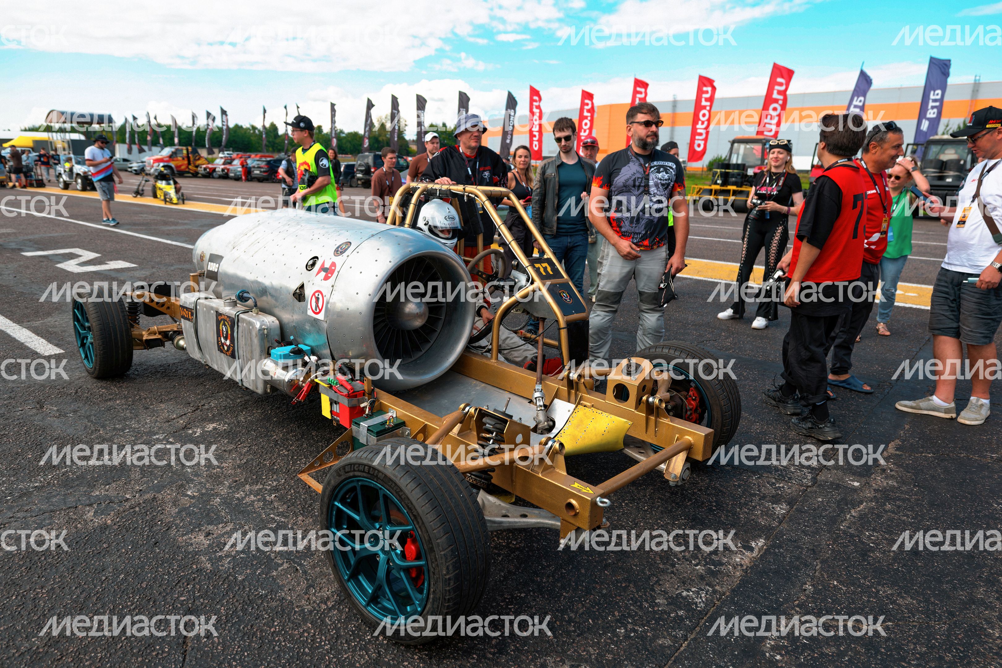 Чемпионат и Кубок России по дрэг-рейсингу RDRC 2026. Заезд гоночных болидов на автодроме RDRC Racepark в Раменском округ Чемпионат и Кубок России по дрэг-рейсингу RDRC 2026. Заезд гоночных болидов на автодроме RDRC Racepark в Раменском округ