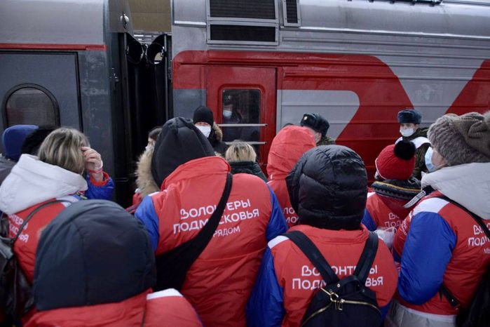 Встреча первого поезда с беженцами из ДНР и ЛНР