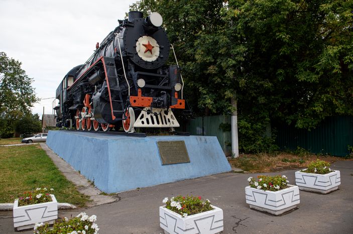 Коломна. Памятник "Паравозу Л-0012"