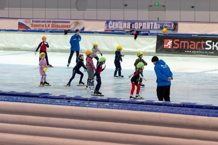 Коломна. Всероссийские соревнования по конькобежному спорту на призы Муратова