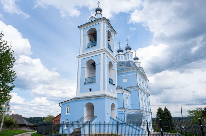 Весенние виды города Верея