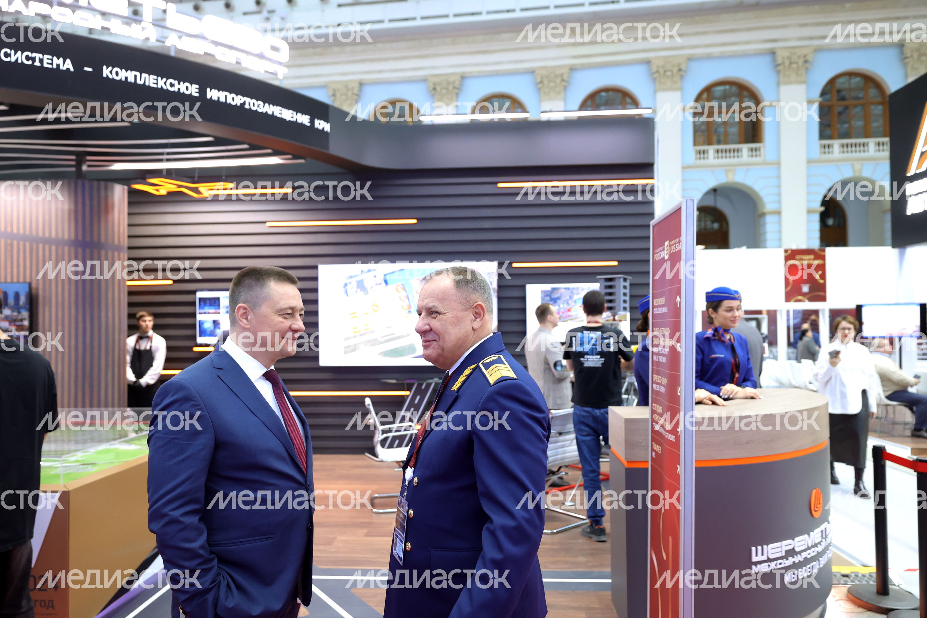 На площадке XVIII Международного форума "Транспорт России" На площадке XVIII Международного форума "Транспорт России"