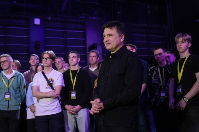 Андрей Воробьев пообщался со студентами на фестивале в сфере кибербезопасности "СПОфест"