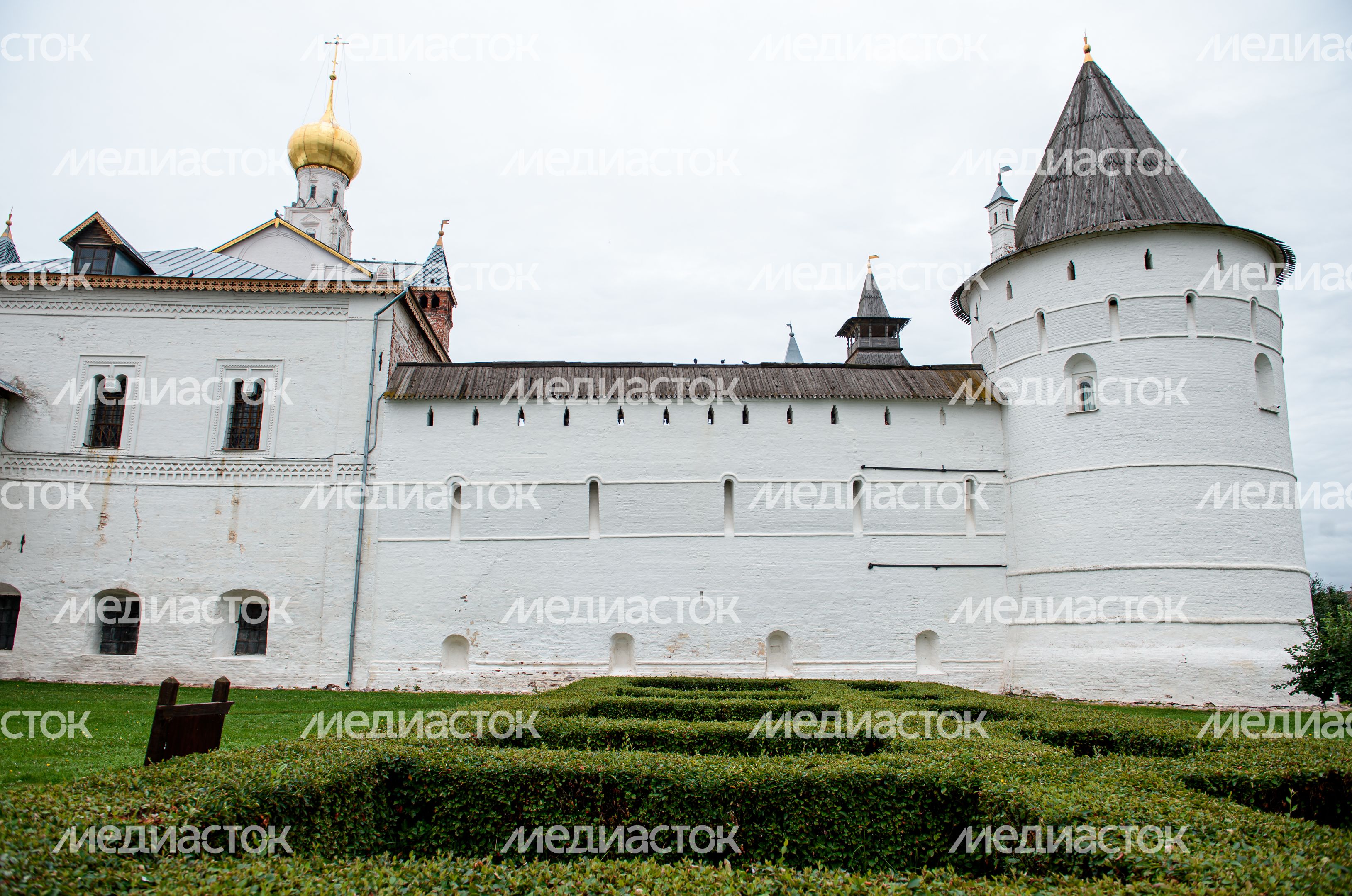 Государственный музей-заповедник «Ростовский кремль» в Ярославской области