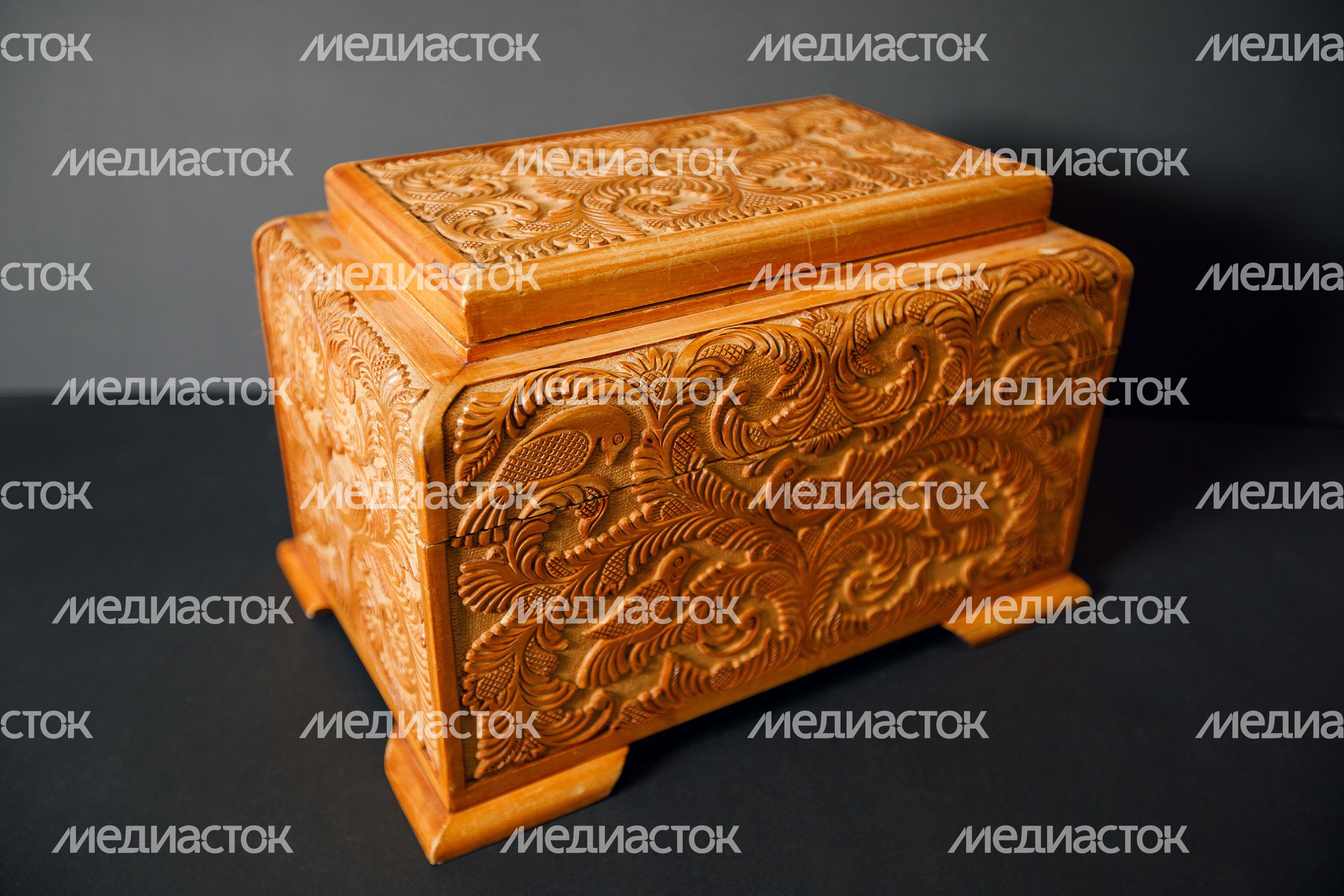 Мастерская абрамцево-кудринской резьбы в Хотьково продолжает народные промыслы Подмосковья Мастерская абрамцево-кудринской резьбы в Хотьково продолжает народные промыслы Подмосковья