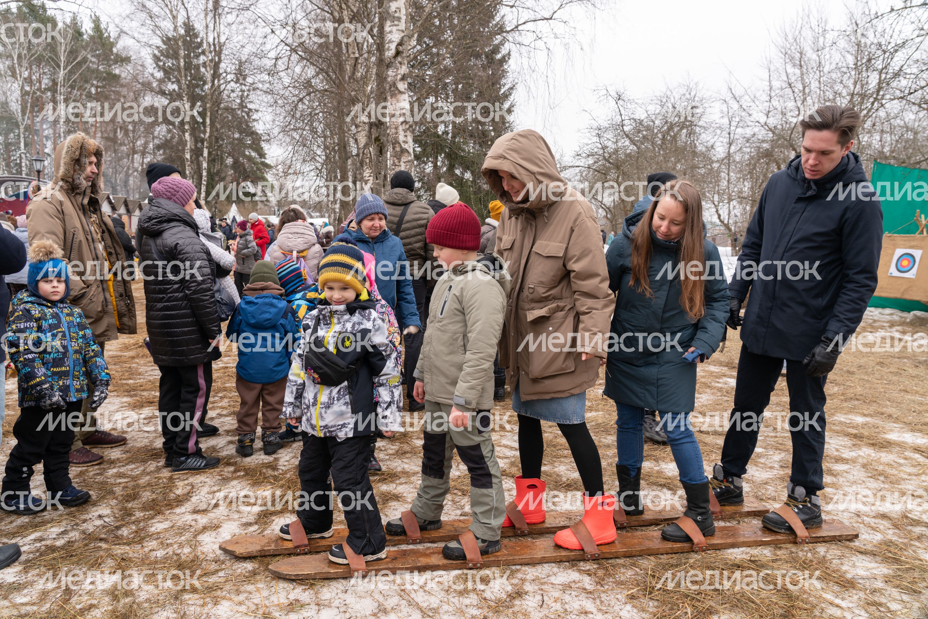 Масленица в парке "Захарово". Одинцовский округ