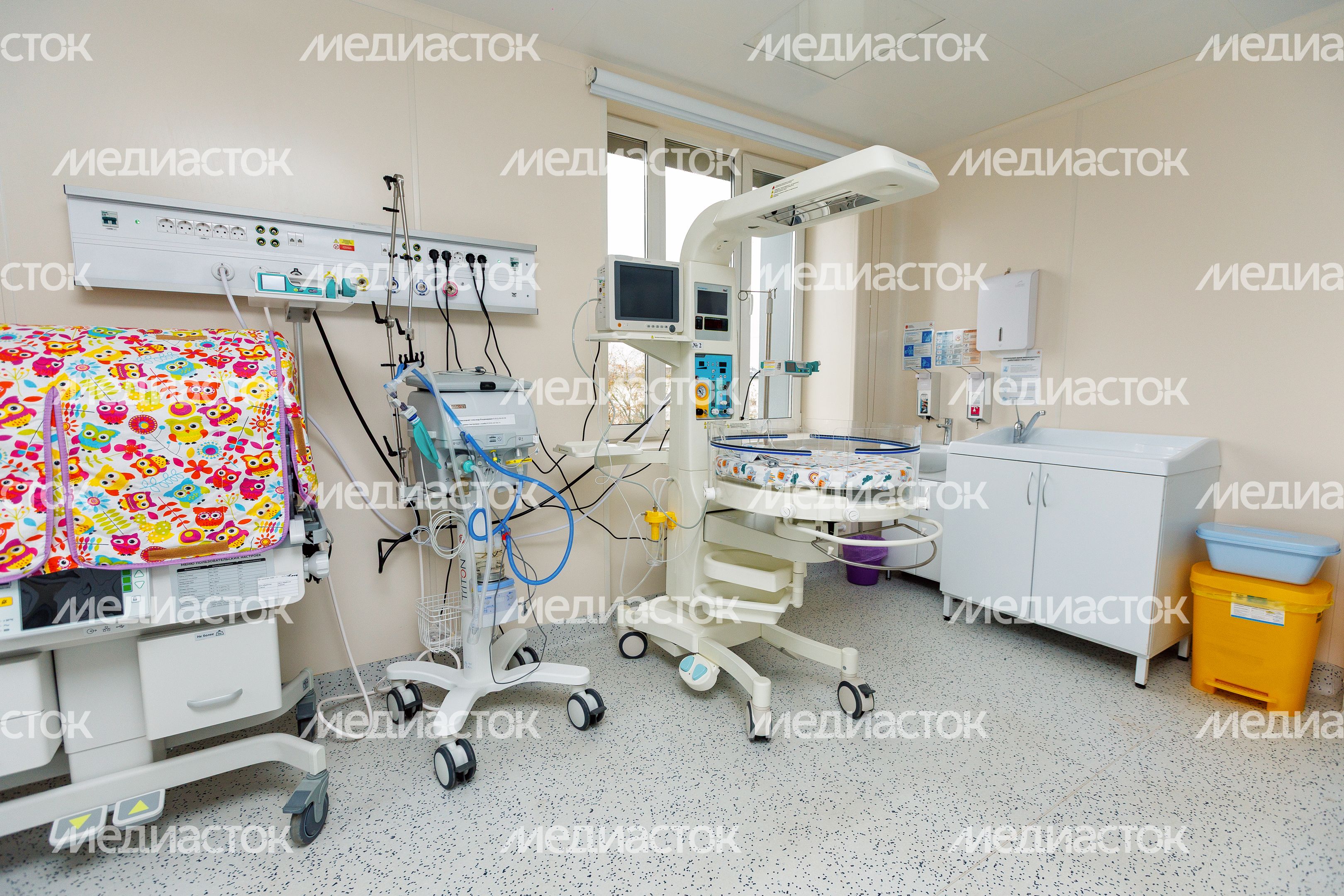 Палата интенсивной терапии в Химкинском роддоме после капремонта Палата интенсивной терапии в Химкинском роддоме после капремонта