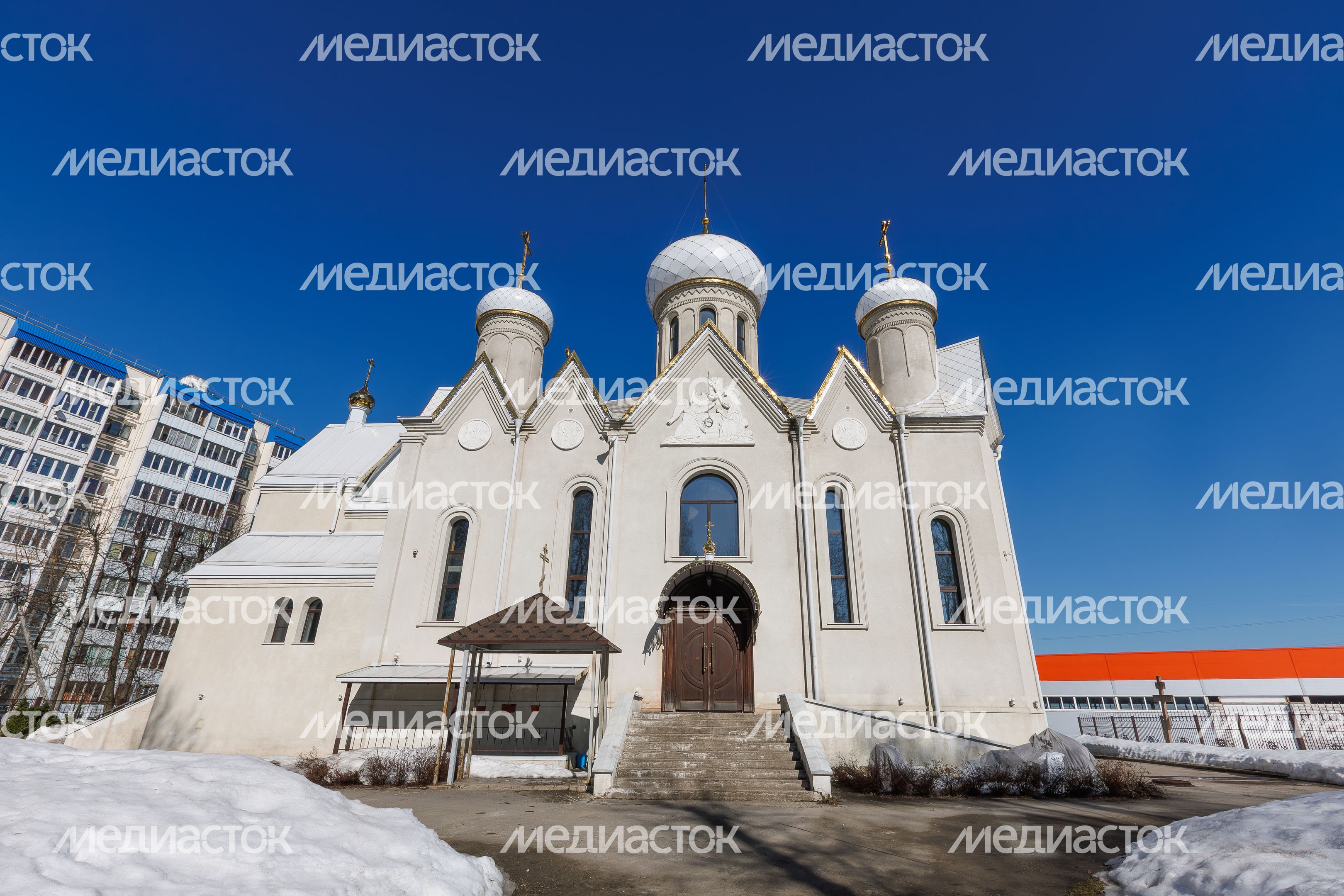 Церковь Успения Пресвятой Богородицы в поселке Челюскинский Пушкинского округа Церковь Успения Пресвятой Богородицы в поселке Челюскинский Пушкинского округа