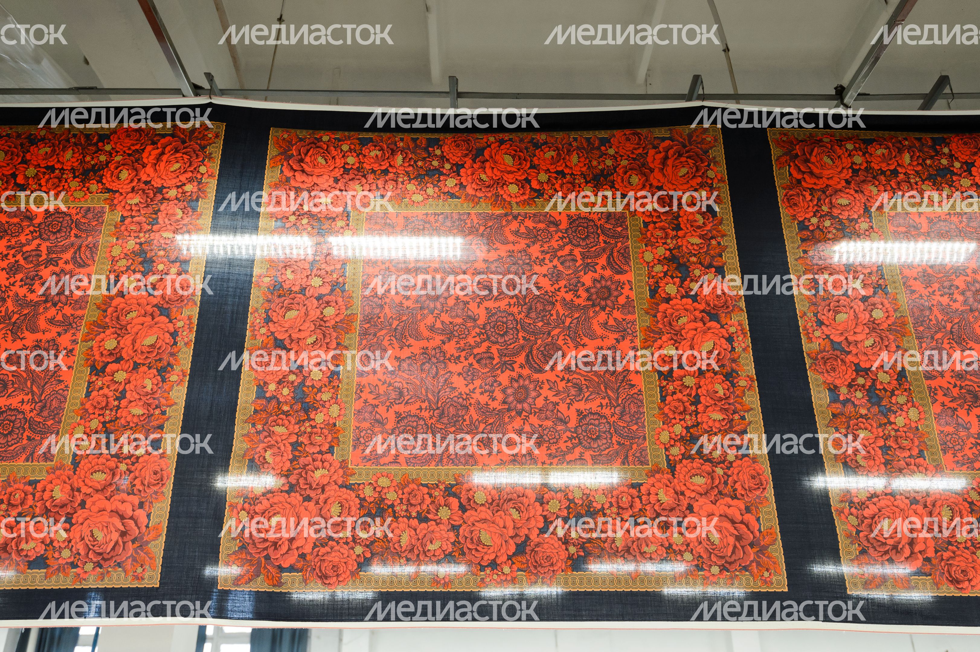 Павловопосадская платочная мануфактура