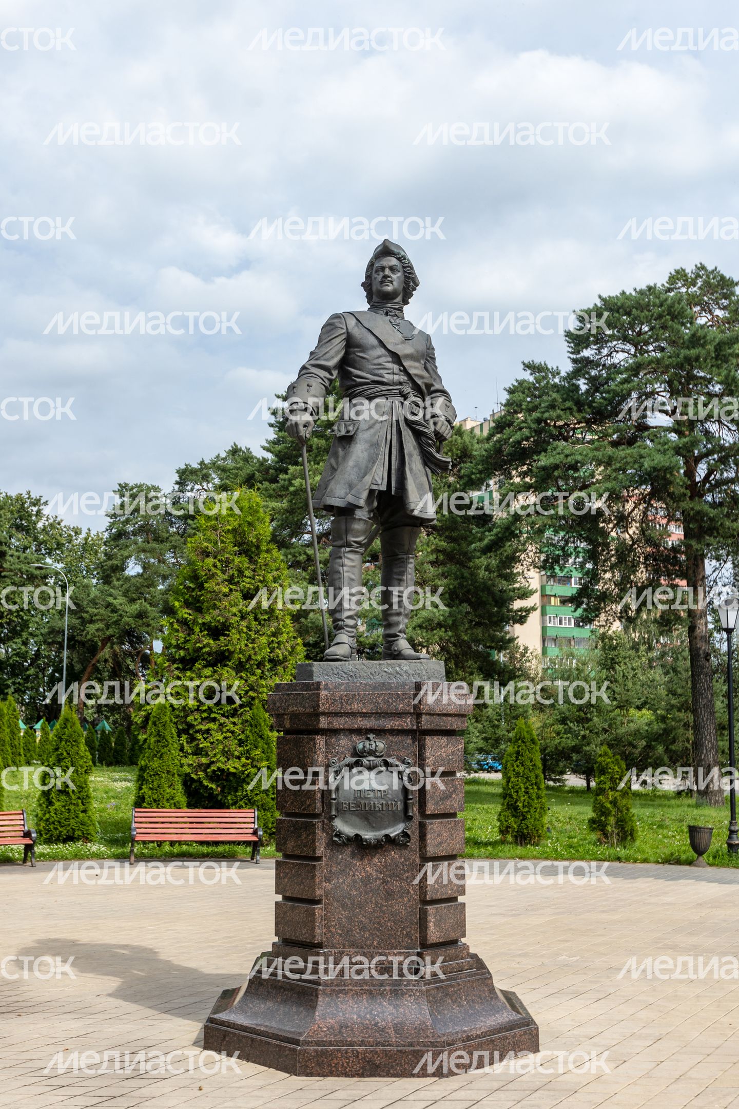 Лосино-Петровский. Памятник Петру Лосино-Петровский. Памятник Петру