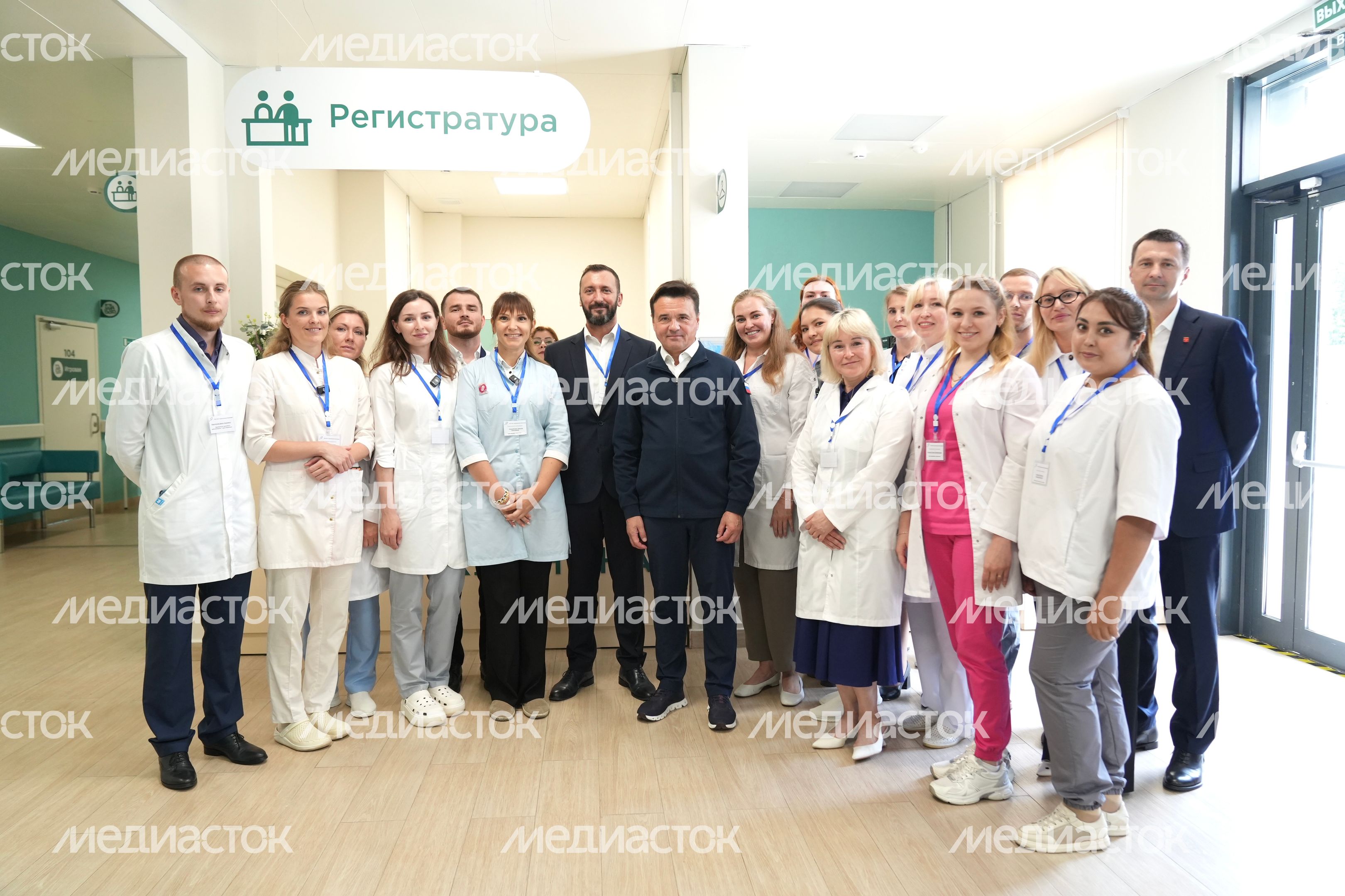 Андрей Воробьев проверил работу комплексной поликлиники в пгт Свердловский г.о. Лосино-Петровский Андрей Воробьев проверил работу комплексной поликлиники в пгт Свердловский г.о. Лосино-Петровский