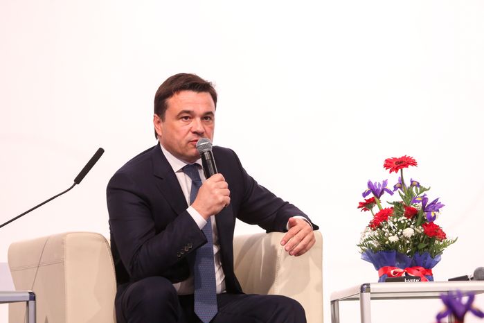 Губернатор посетил пленарное заседание Торгово-промышленной палаты