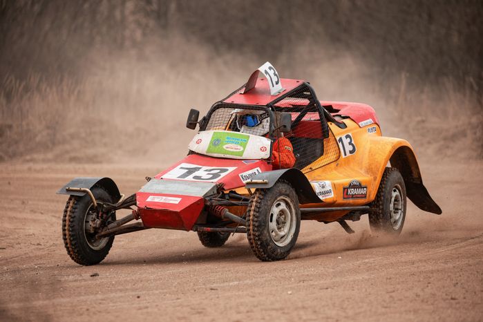 Гонки по кроссу на автомобилях и багги на Кубок Kramar Motorsport в Раменском округе
