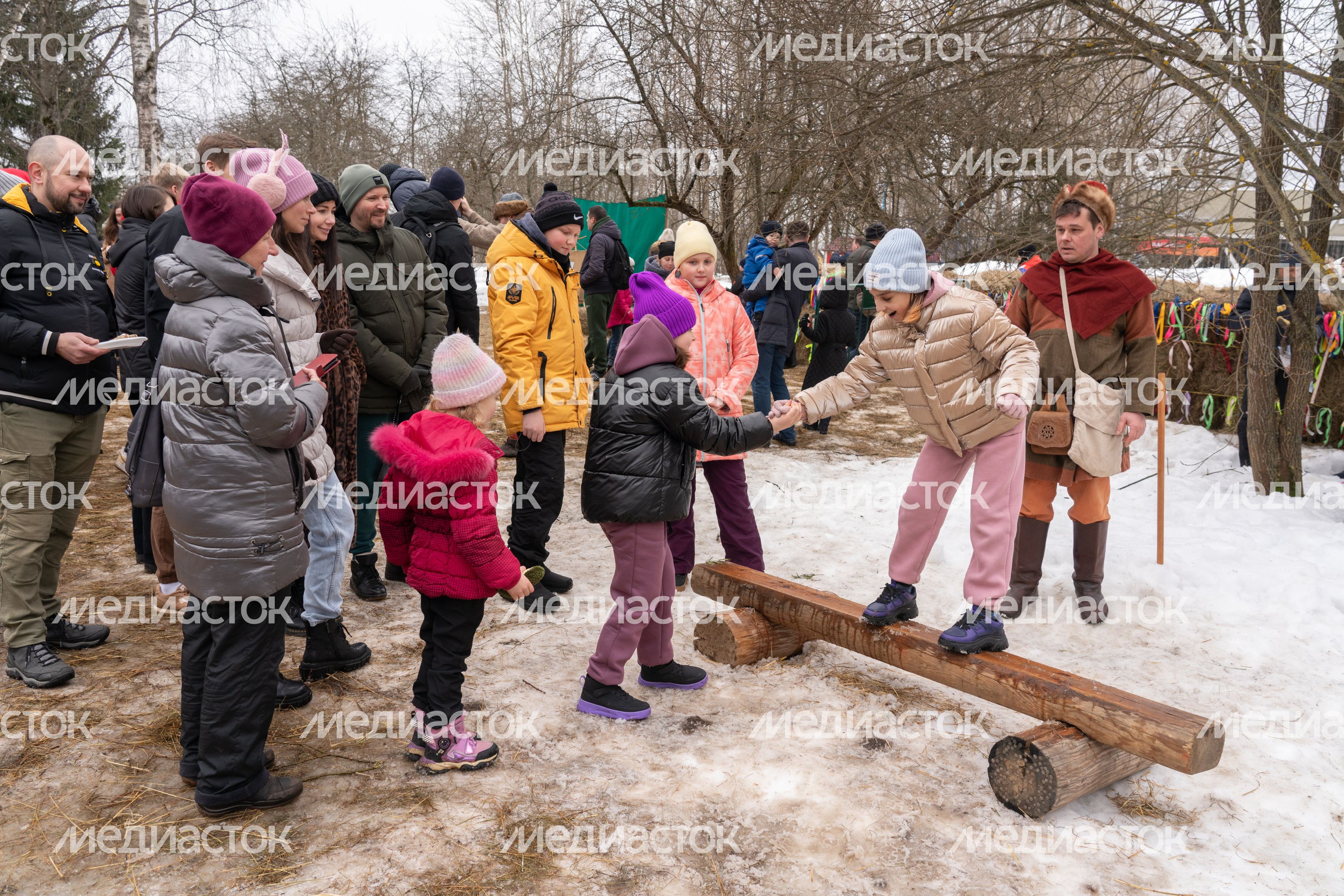 Масленица в парке "Захарово". Одинцовский округ