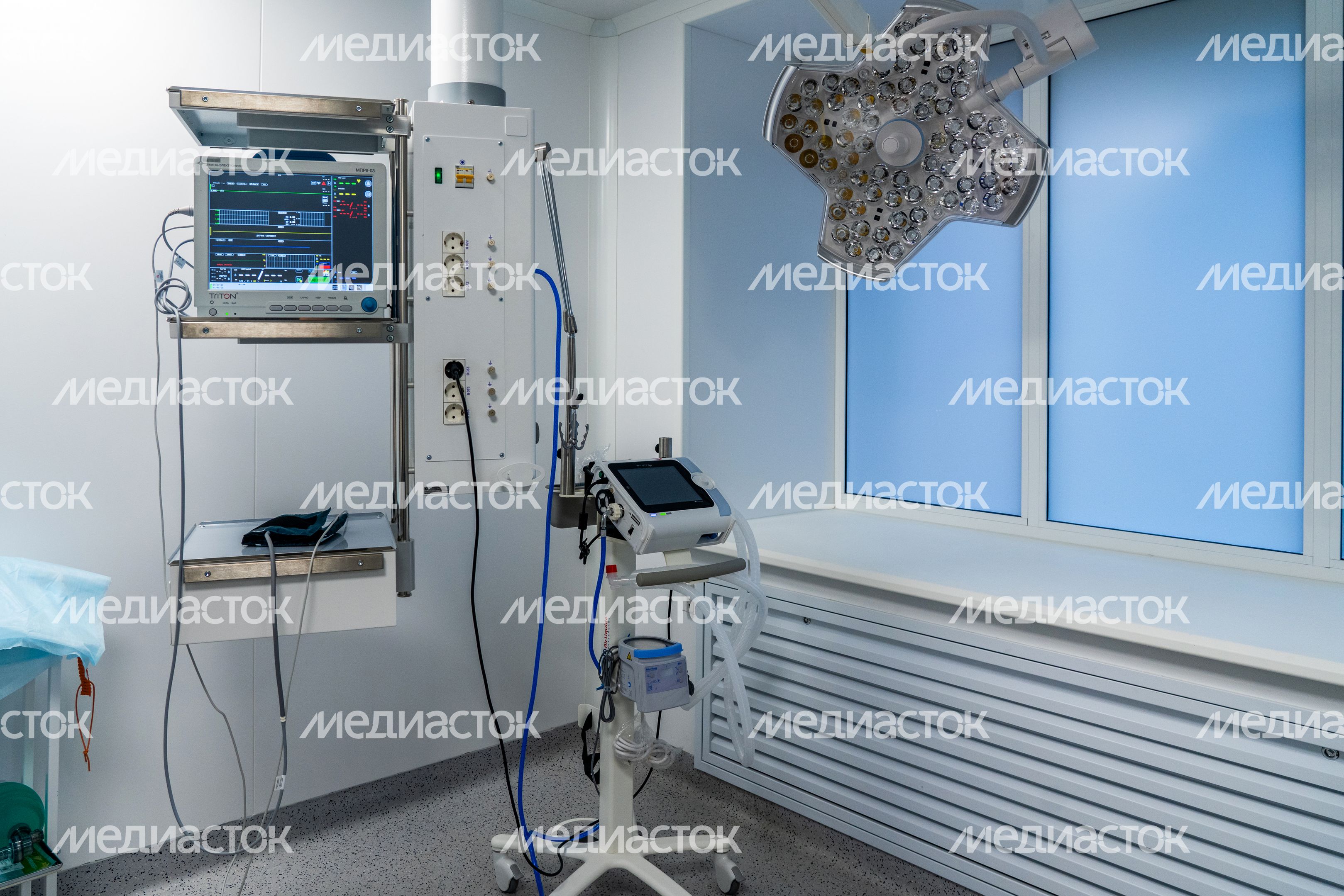 Оборудование в операционной нового хирургического корпуса Одинцовской областной больницы Оборудование в операционной нового хирургического корпуса Одинцовской областной больницы