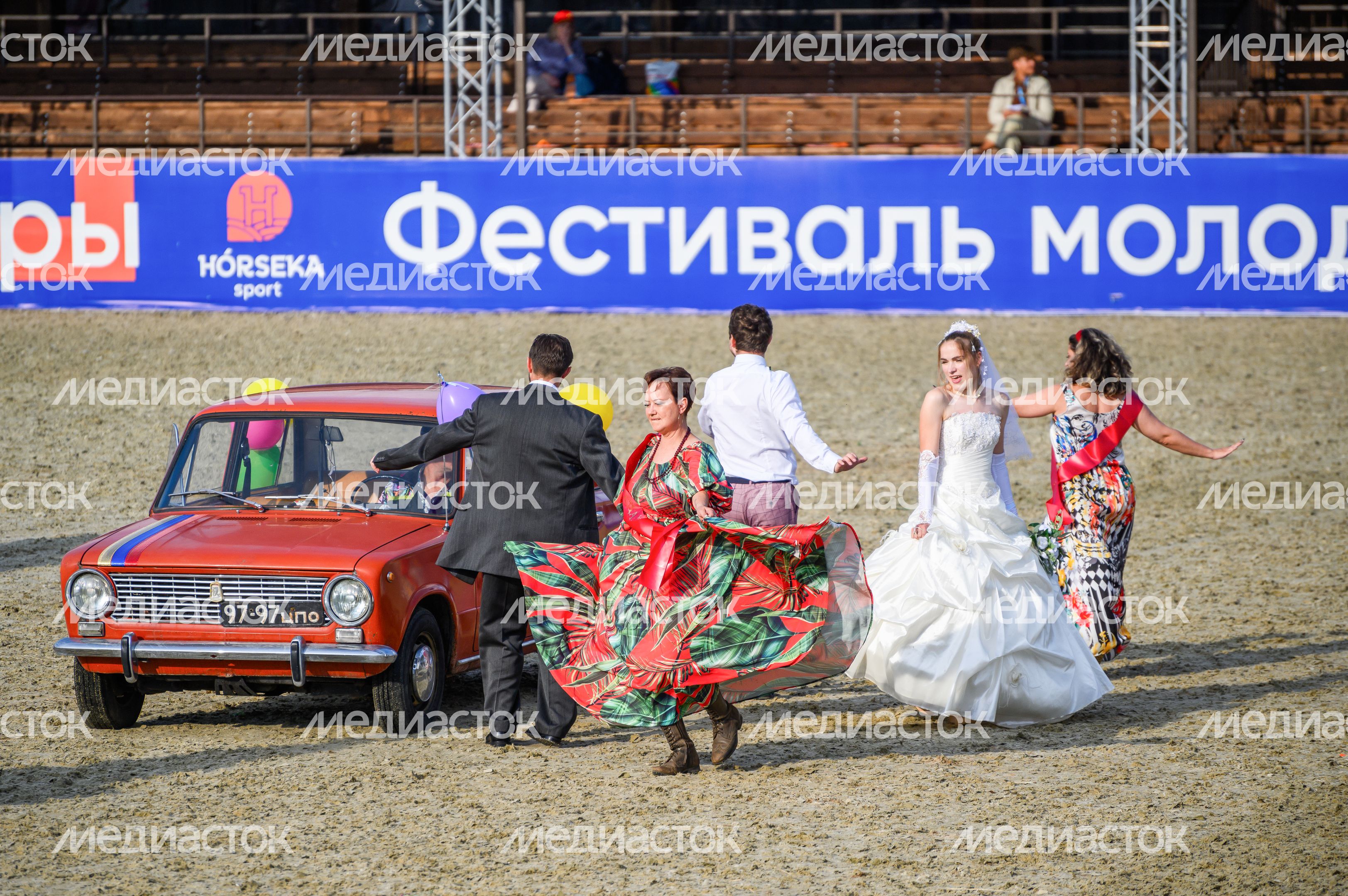 Конный фестиваль «Иваново поле» в Черноголовке Конный фестиваль «Иваново поле» в Черноголовке