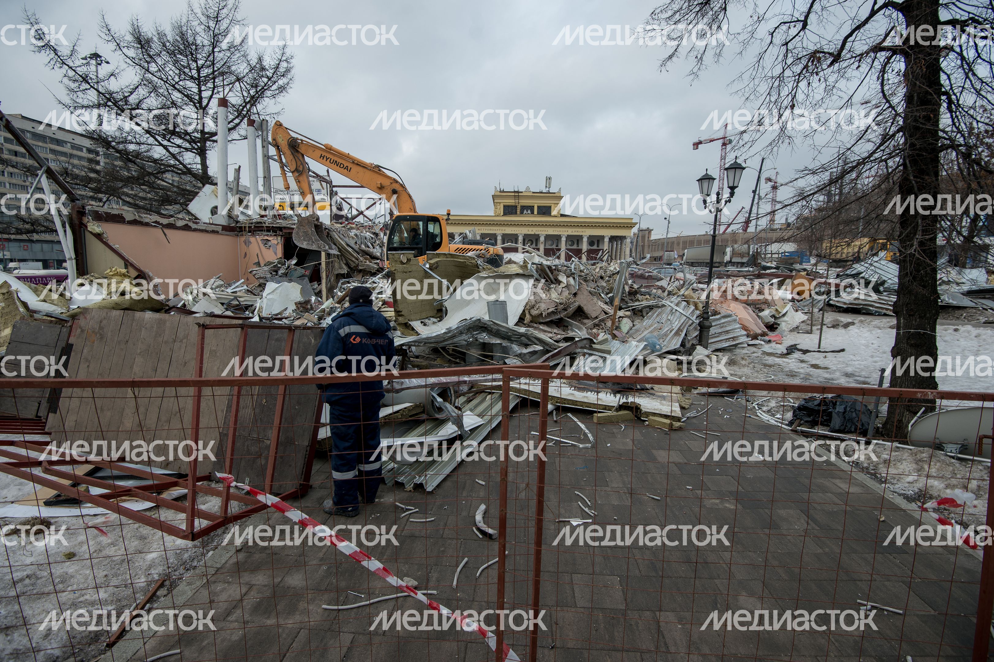 Снос самостроя у станции метро Динамо в Москве