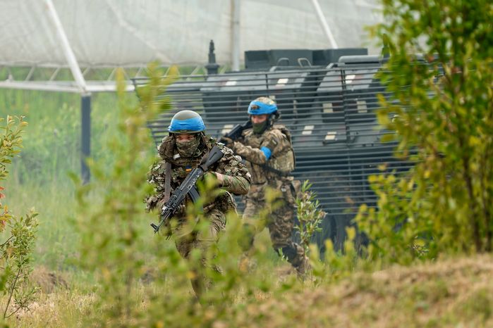 Реконструкция современных боевых действий в парке «Патриот» Одинцовского округа