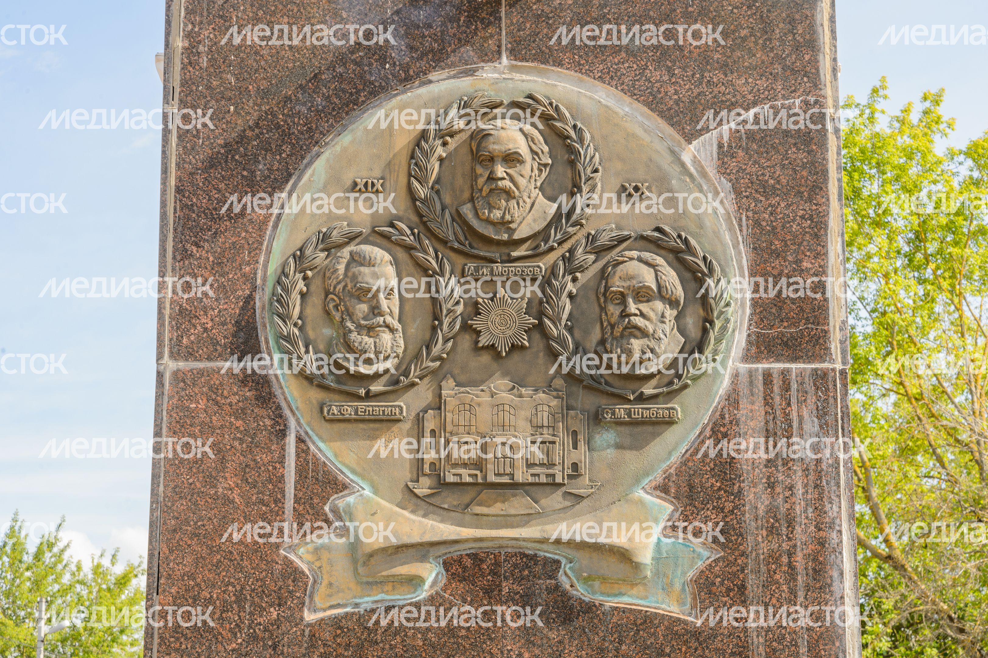 Площадь Бугрова Площадь Бугрова