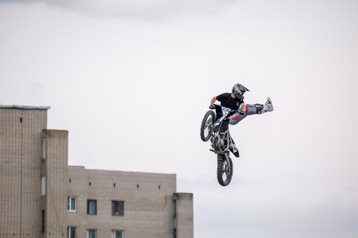 Шоу команды мотофристайла FMX13 в Лобне
