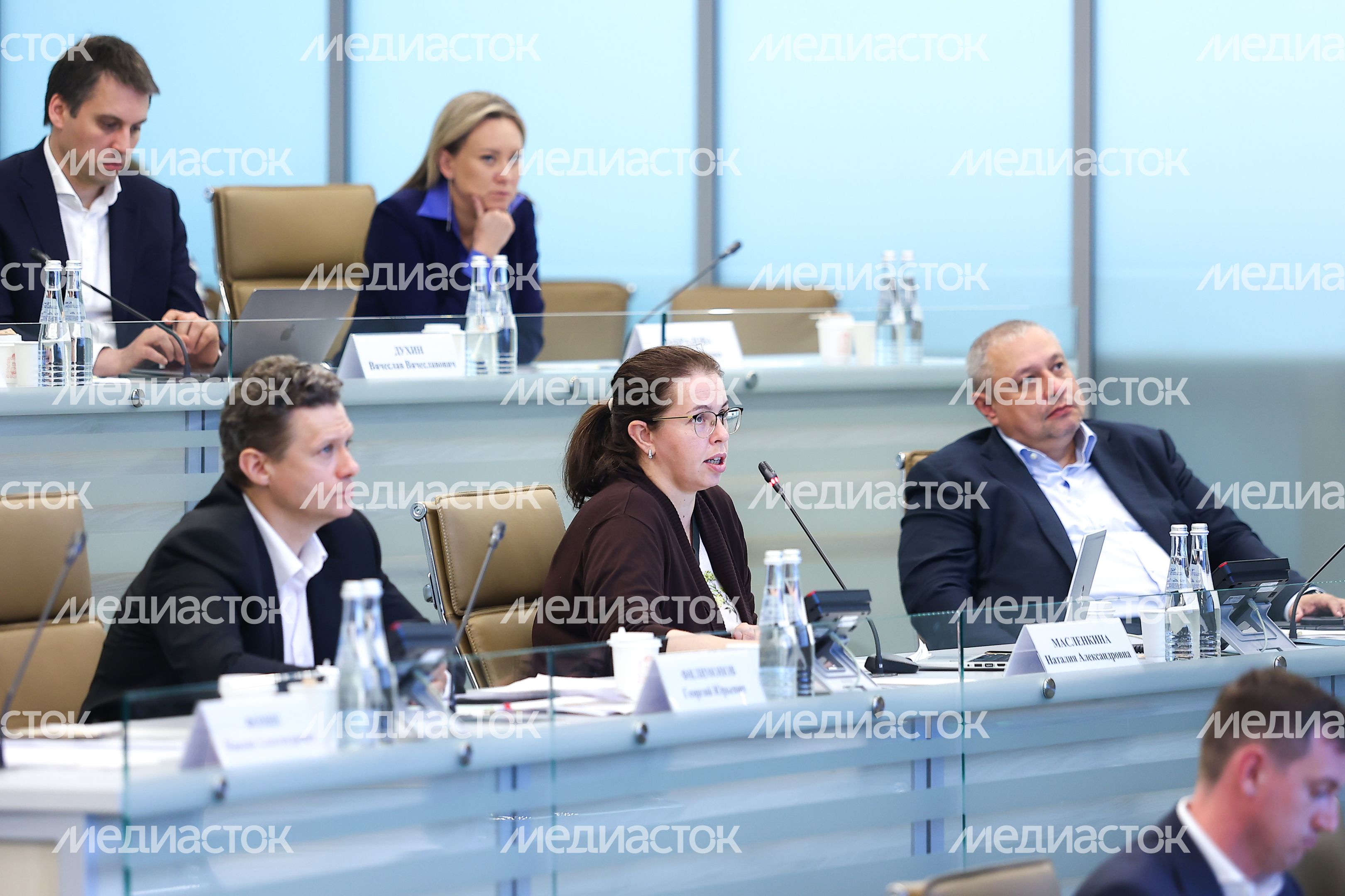 Совещание Губернатора Подмосковья с областным правительством и главами городских округов