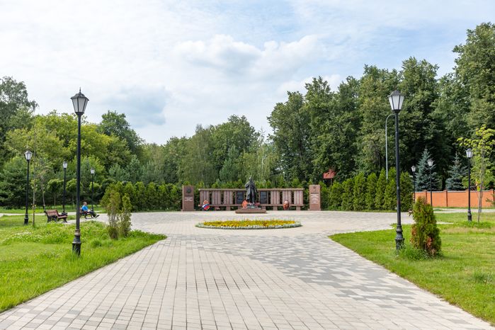 Лосино-Петровский. Памятник-мемориал погибшим жителям