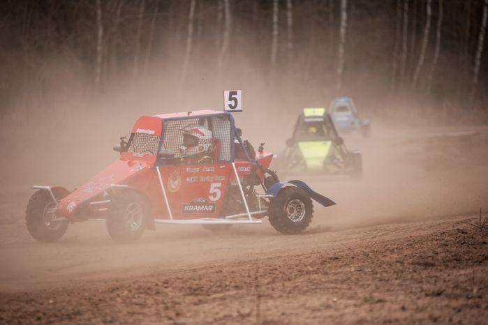 Гонки по кроссу на автомобилях и багги на Кубок Kramar Motorsport в Раменском округе