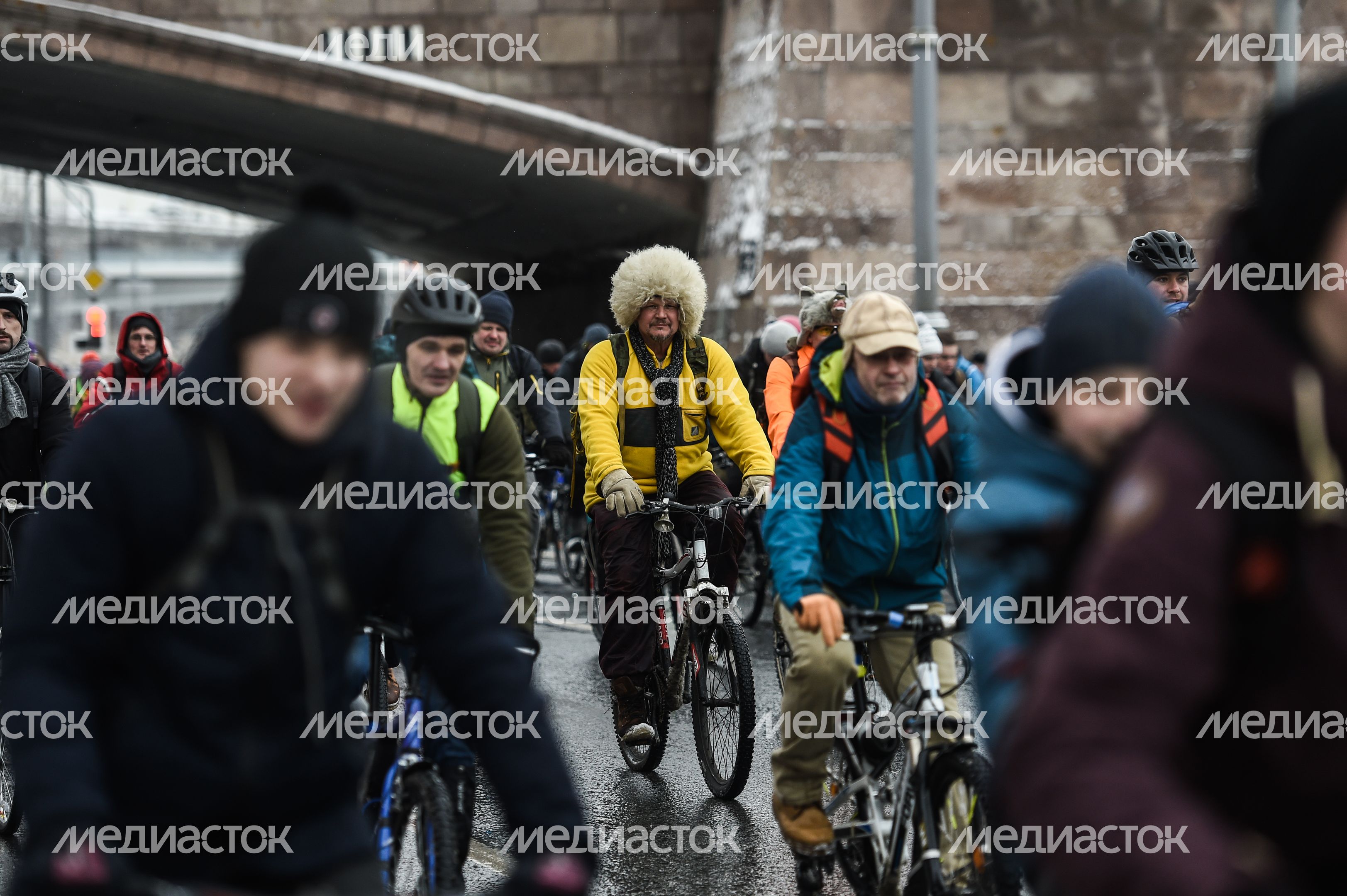 В Москве состоялся 4-й Зимний Велопарад