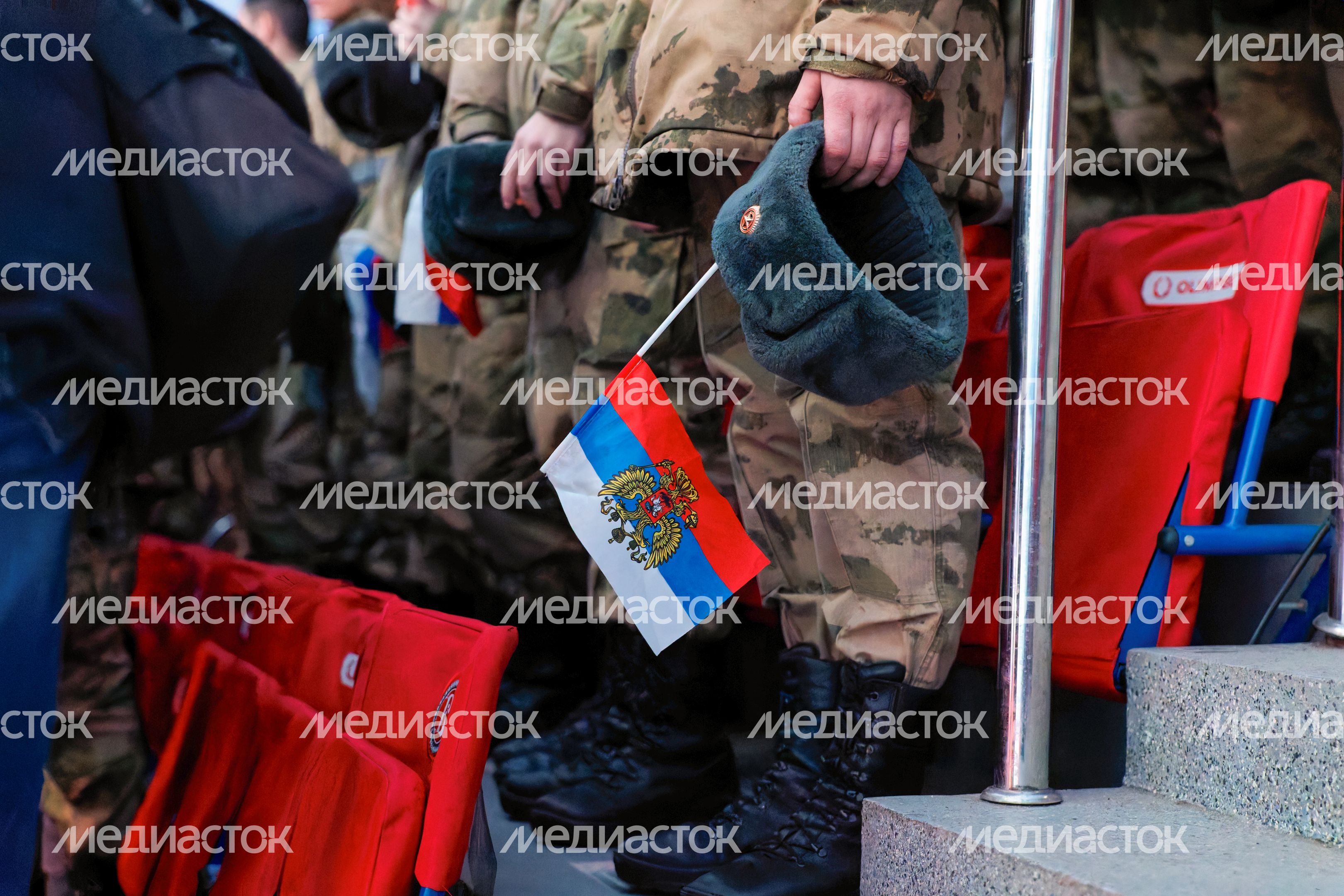 Матч Героев Подмосковья с легендами хоккея в Балашихе Матч Героев Подмосковья с легендами хоккея в Балашихе