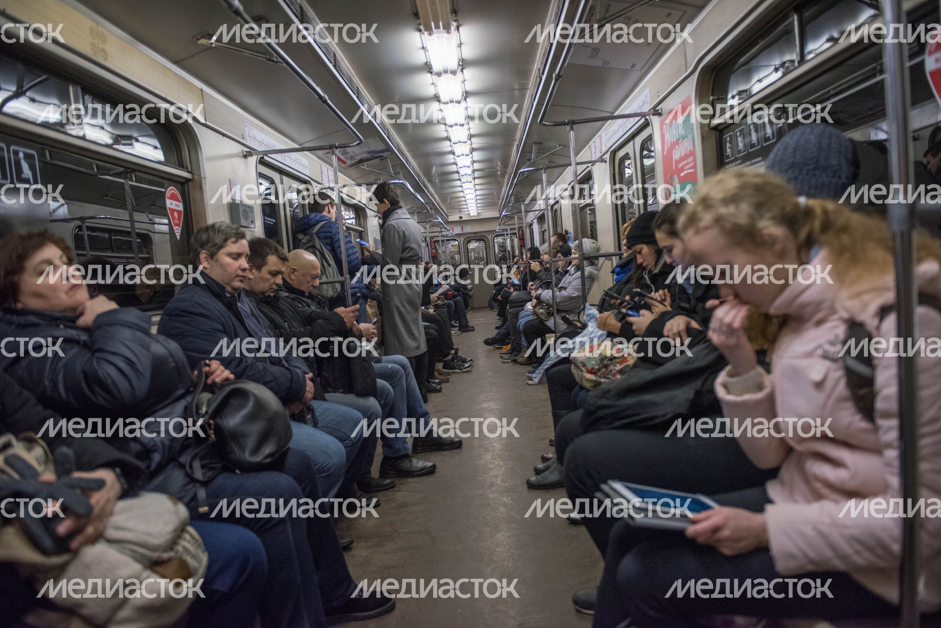 Станция метро «Воробьевы горы» в Москве