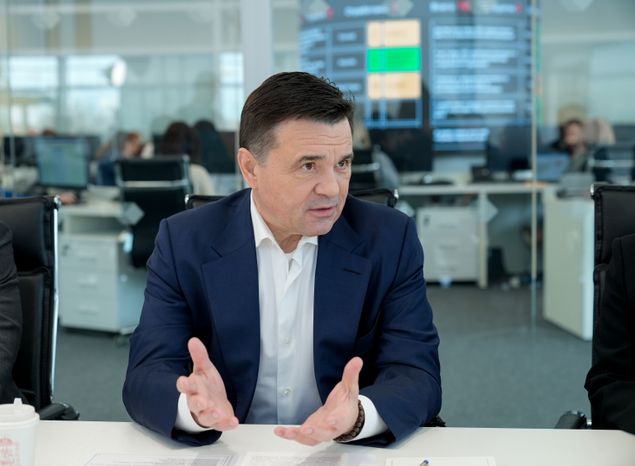 Андрей Воробьев встретился с членами Общественного совета образовательной программы "Герои Подмосковья"