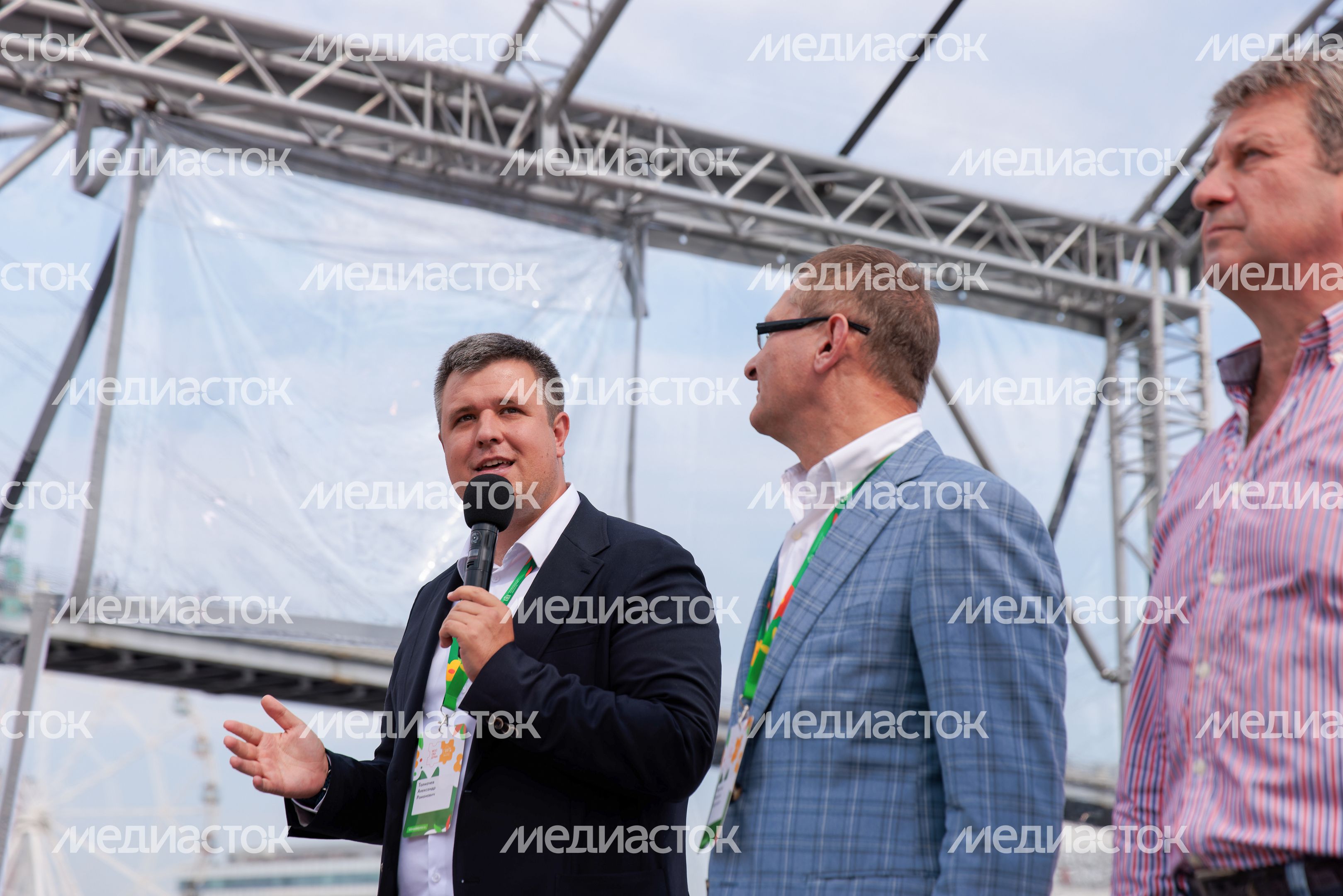 Депутат Государственной Думы Александр Толмачев на Московском областном форуме «100% креатив» в Красногорске Депутат Государственной Думы Александр Толмачев на Московском областном форуме «100% креатив» в Красногорске
