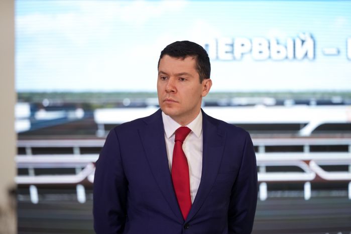 Антон Алиханов запустил первый производственный корпус ГИП "Титан" в Ленинском г.о.