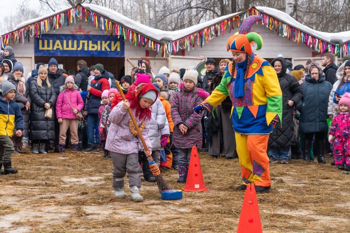 Масленица в парке "Захарово". Одинцовский округ