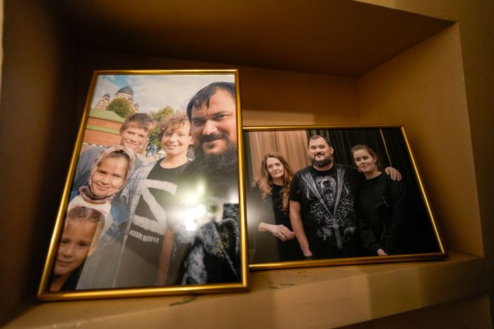 Многодетной семье Назыровых из Красногорска вручен орден "Родительская доблесть"