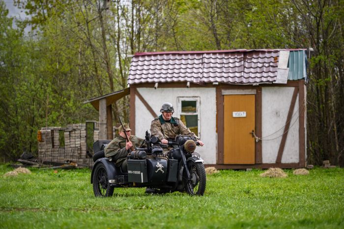 Военно-историческая реконструкция событий мая 1945 года в музее истории танка Т-34 в Мытищах
