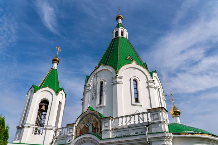 Церковь Преображения Господня в Запрудне Талдомского округа
