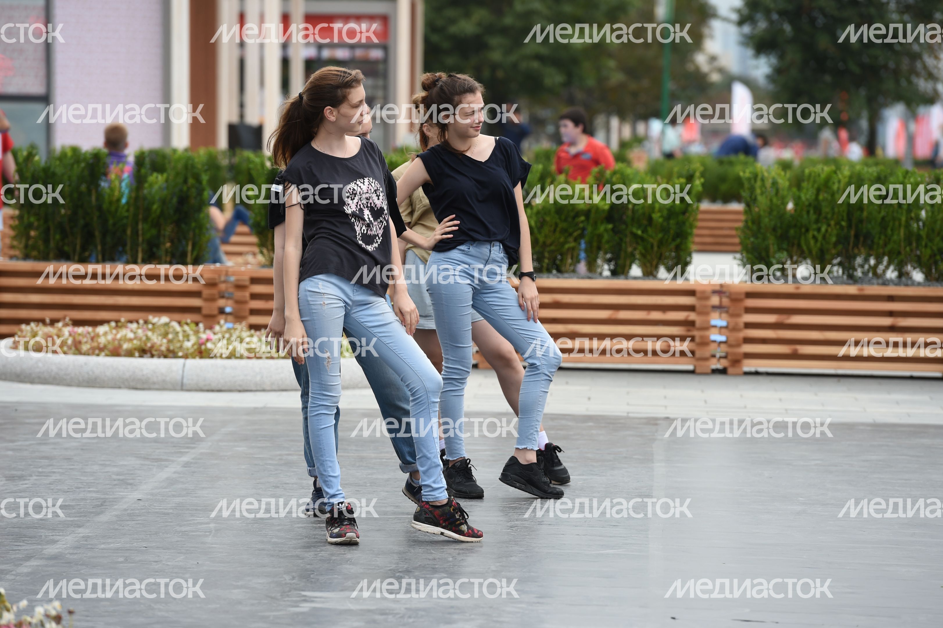 Фестиваль «Снова в школу»