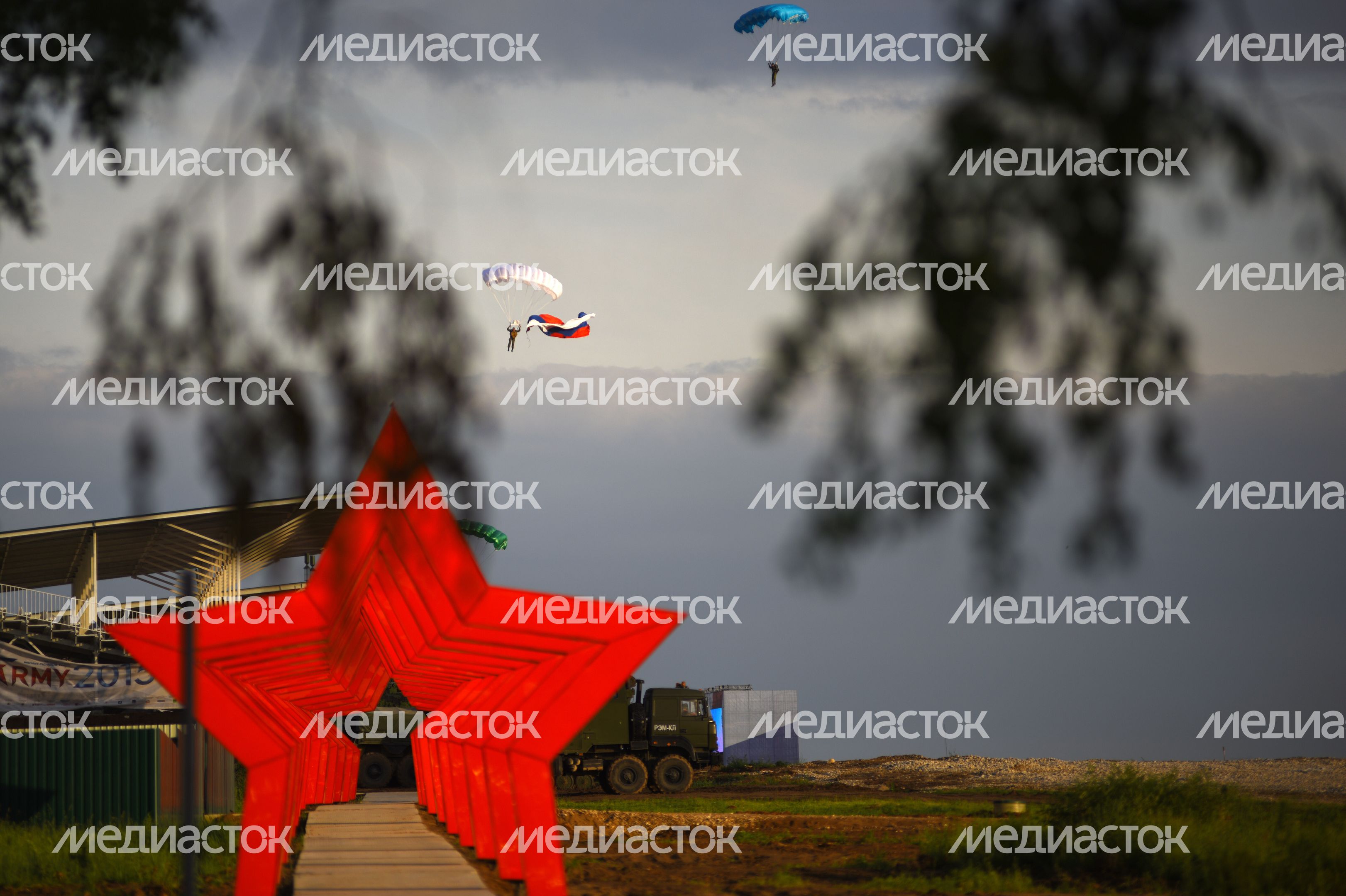 Международный военно-технический форум «Армия-2015». Динамический показ