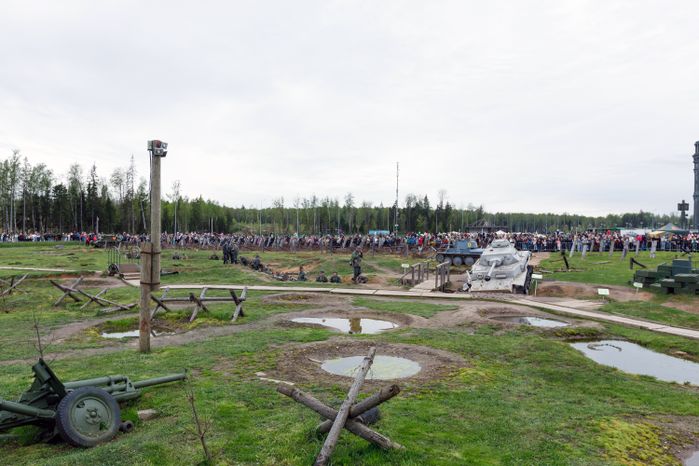 День Победы в Центральном парке «Патриот» Одинцовского округа: военно-историческая реконструкция «В логове зверя»