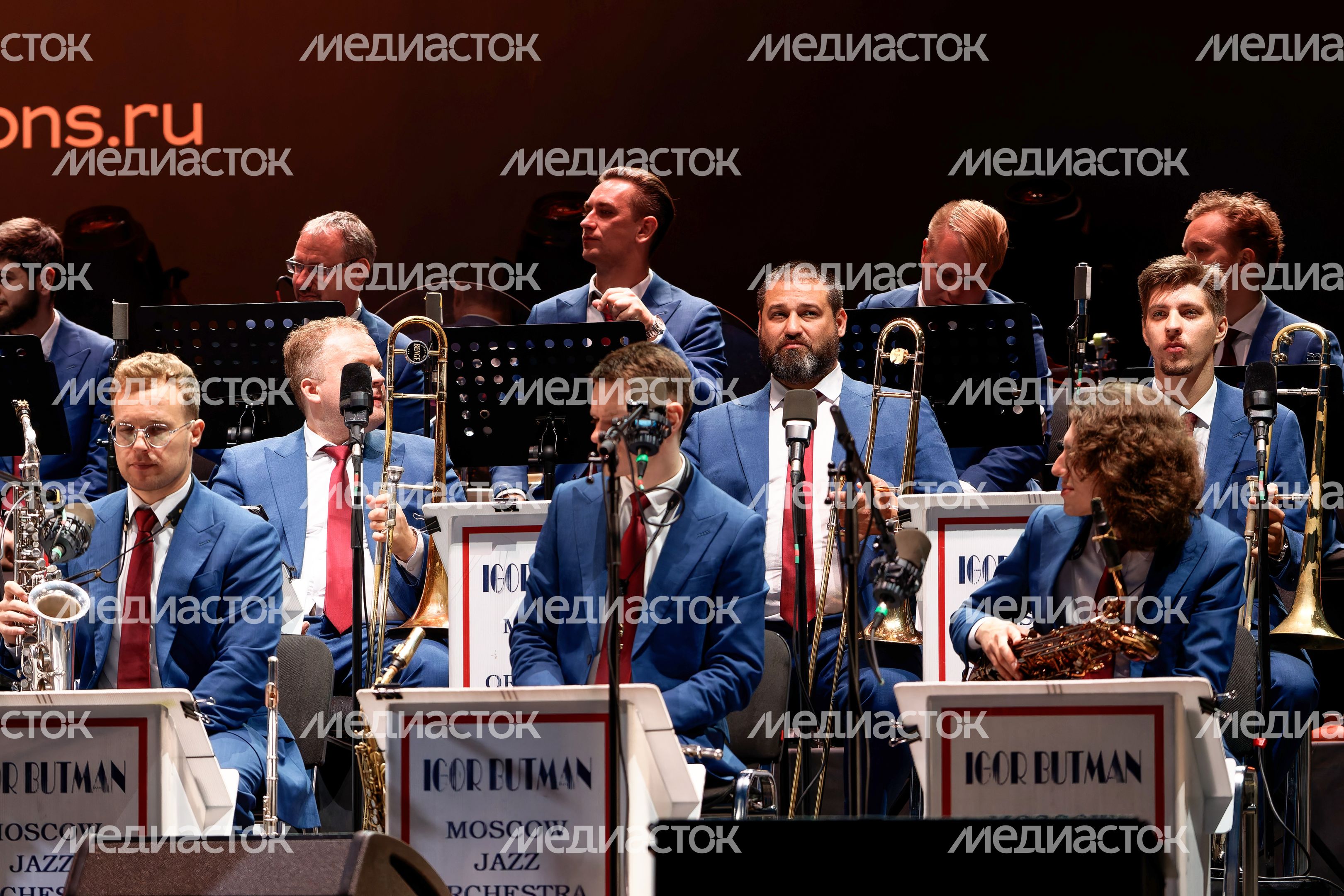 Игорь Бутман и Московский джазовый оркестр на "Джазовых сезонах - 2025" Игорь Бутман и Московский джазовый оркестр на "Джазовых сезонах - 2025"