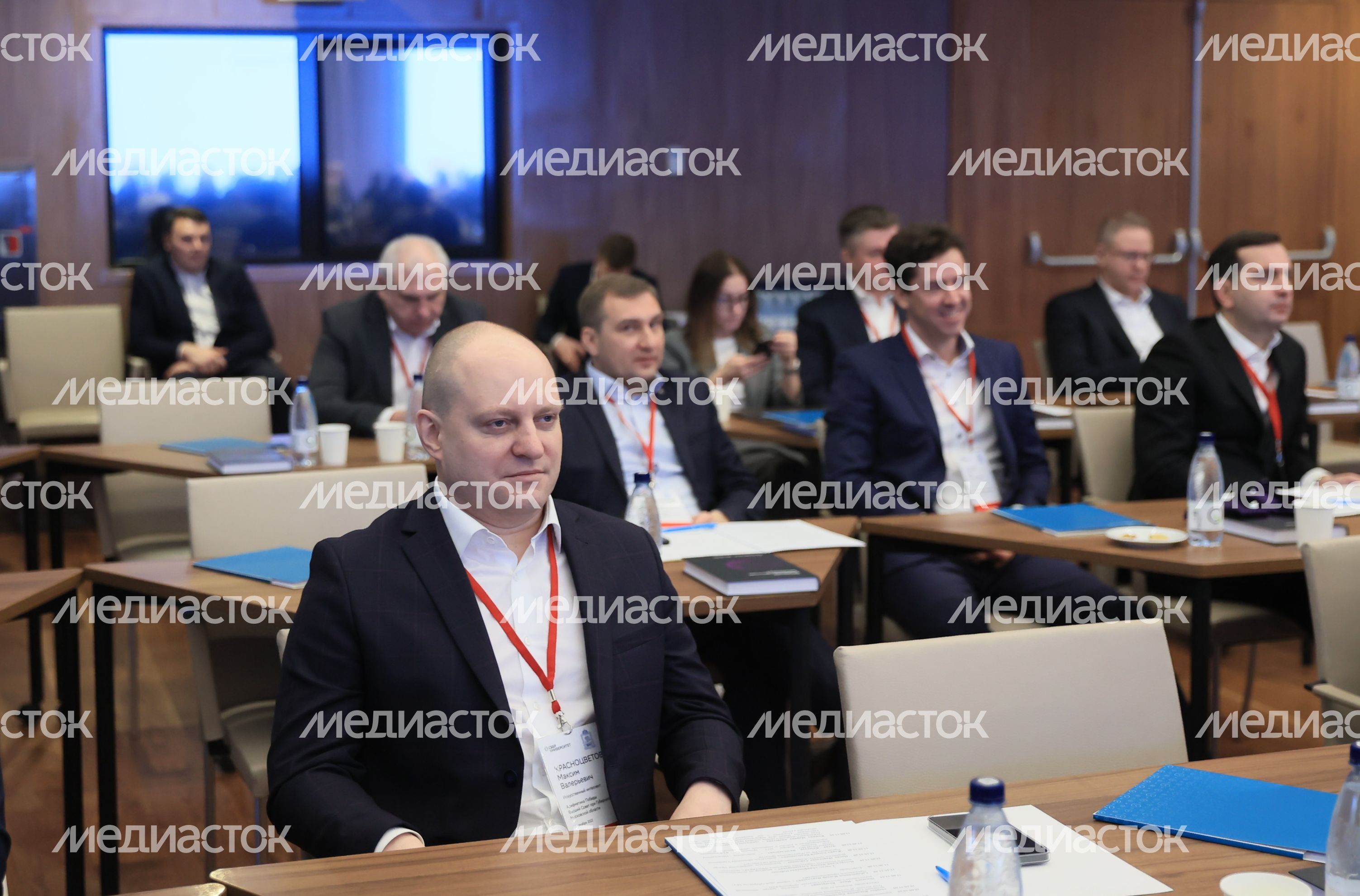 Обучающий семинар для членов правительства региона и глав округов на тему искусственного интеллекта с участием Губернатора Подмосковья