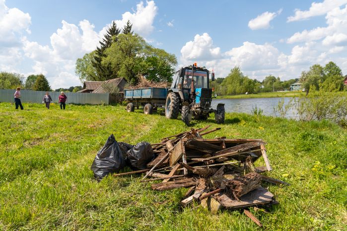 Всероссийская экологическая акция «Вода России» по очистке пруда в Наро-Фоминске