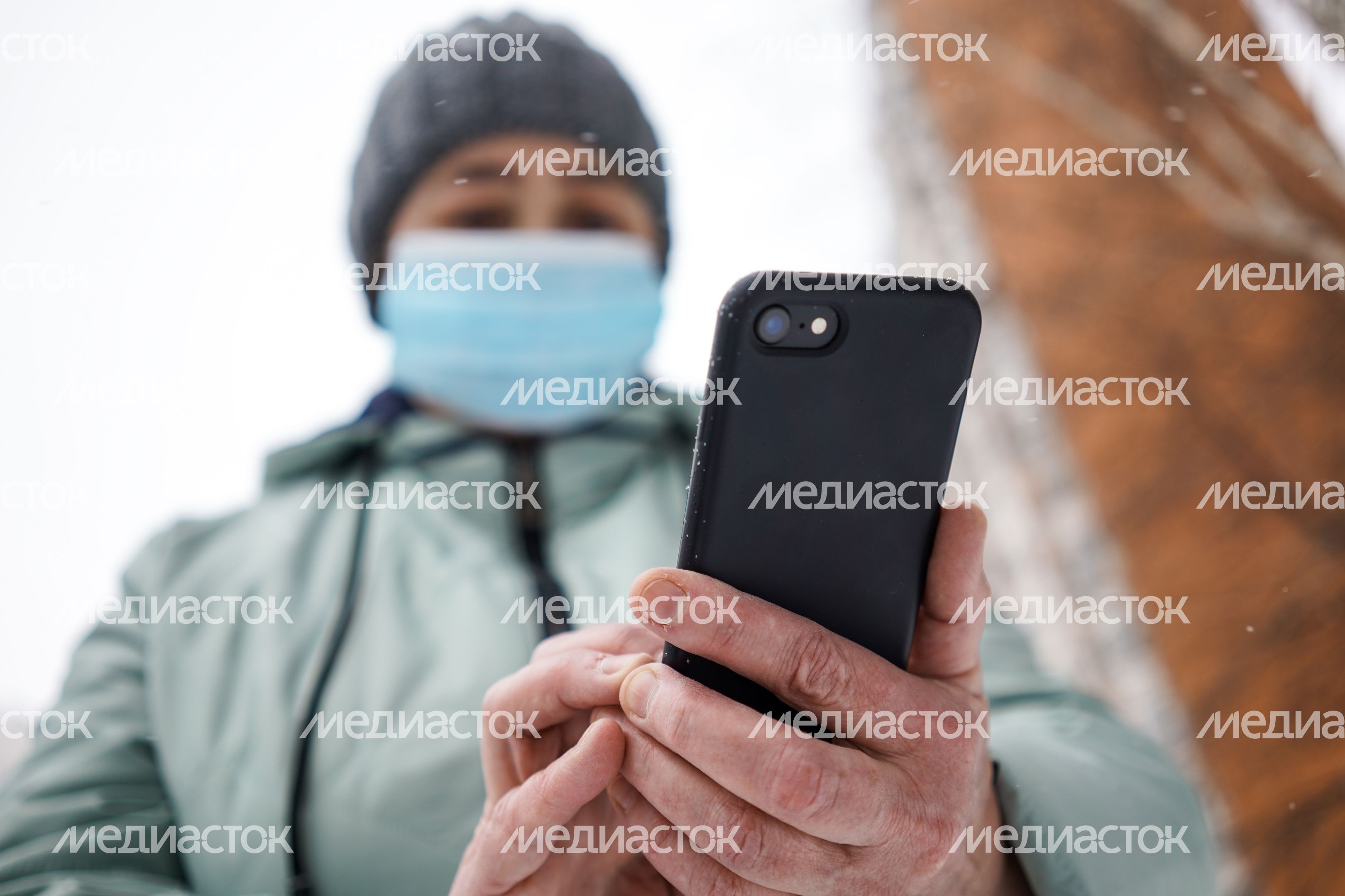 Мобильные телефоны