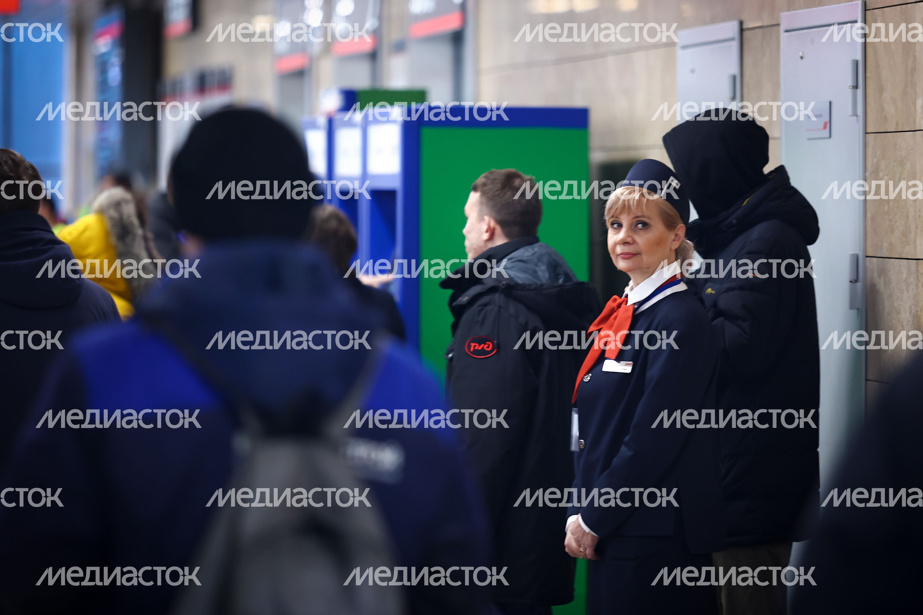 Поездка губернатора Подмосковья в электричке