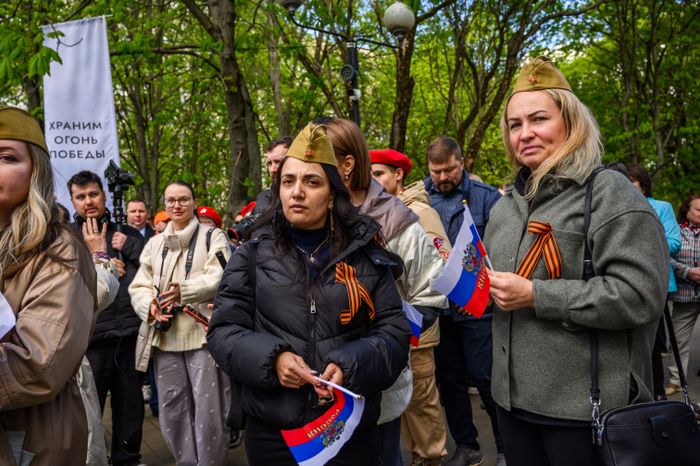 Торжественная церемония зажжения Вечного огня в Королеве