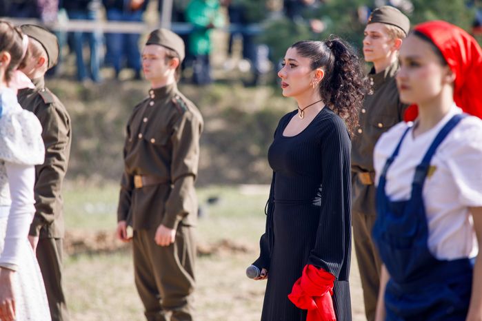 Военно-историческая реконструкция "Успех в единстве поколений" в Химках